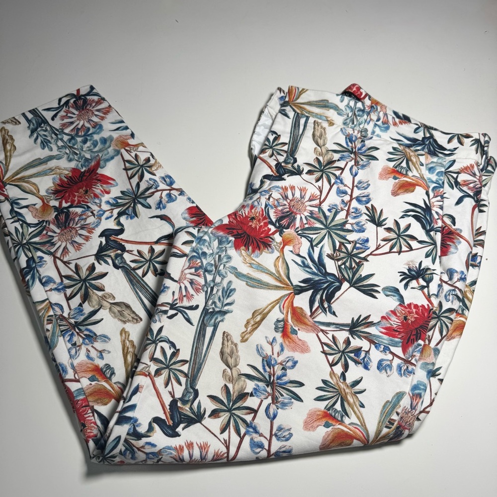 Zara Floral Print Capri Pants